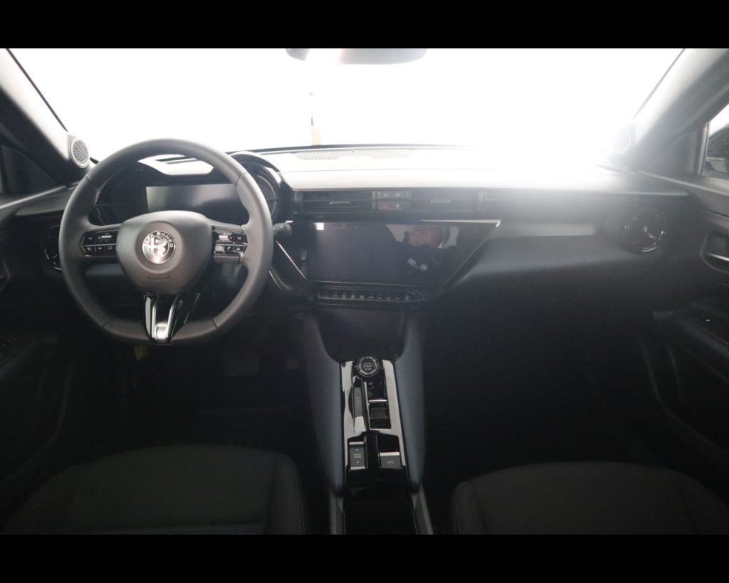 ALFA ROMEO Junior Ibrida My26 Ibrida Sprint 1.2 145cv Hybrid Edct6 - 15