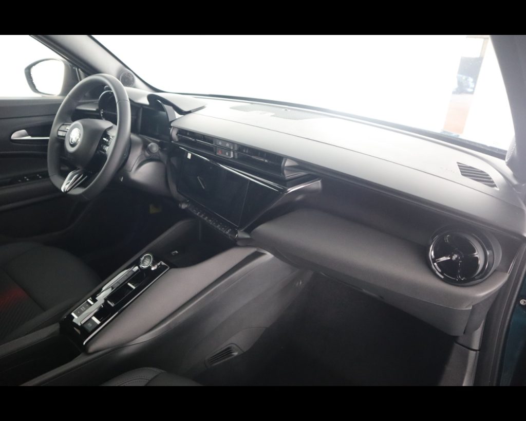 ALFA ROMEO Junior Ibrida Ibrida Speciale1.2 136cv Hybrid Edct6 - 16