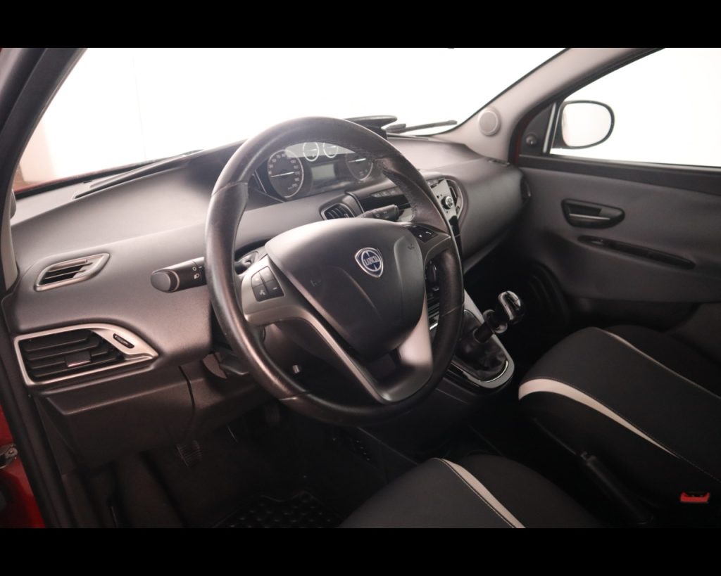 LANCIA Ypsilon III 2011 -  1.2 8v Elefantino ecochic Gpl 69c - 13