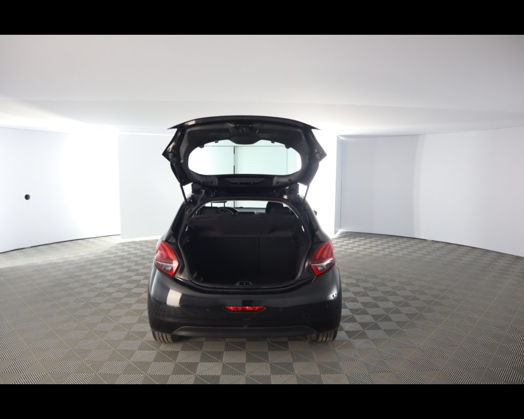 PEUGEOT 208 I 2015 -  1.6 bluehdi Allure 75cv 5p - 19