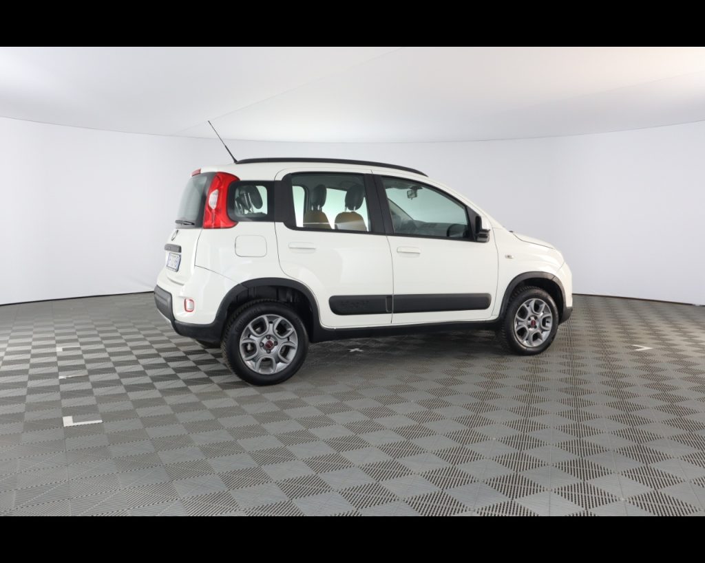 FIAT Panda III 2012 4x4 -  1.3 mjt 16v 4x4 75cv E5+ - 7