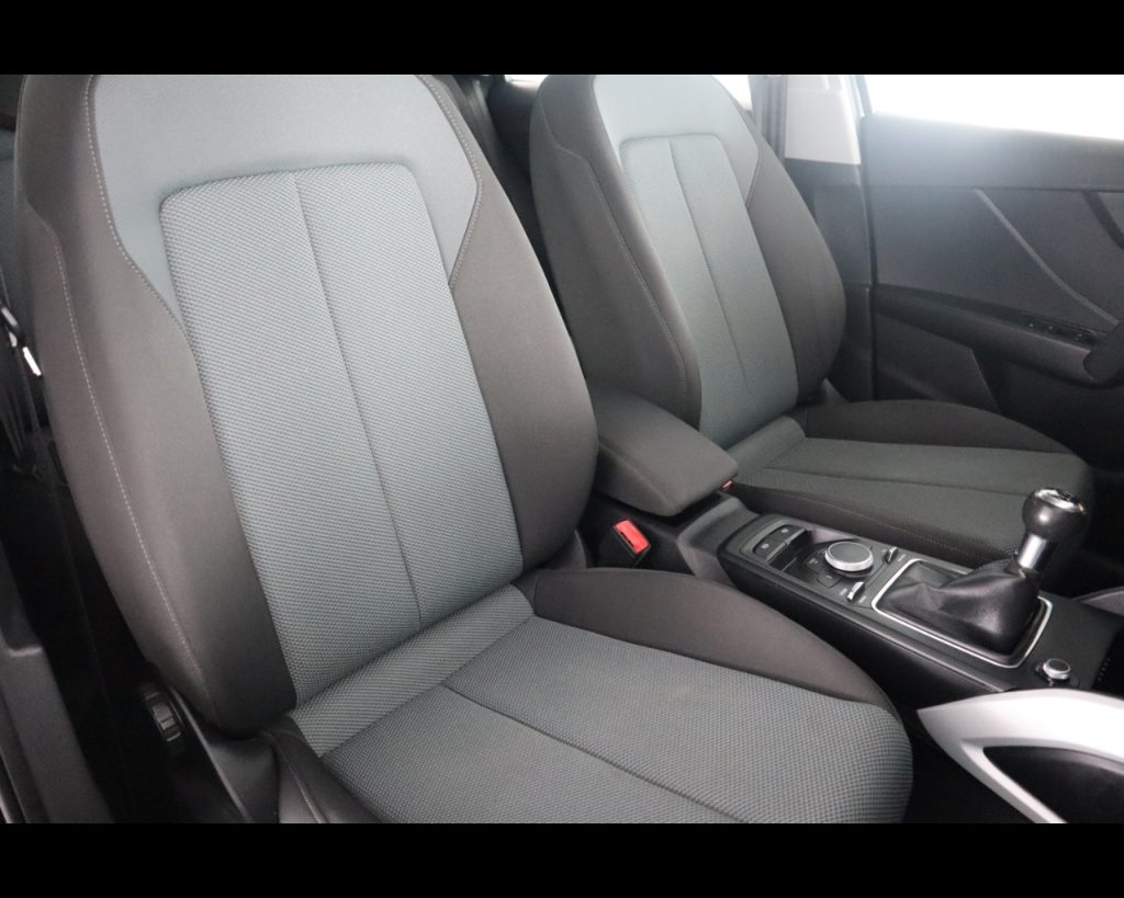 AUDI Q2 1.4 tfsi Design - 17