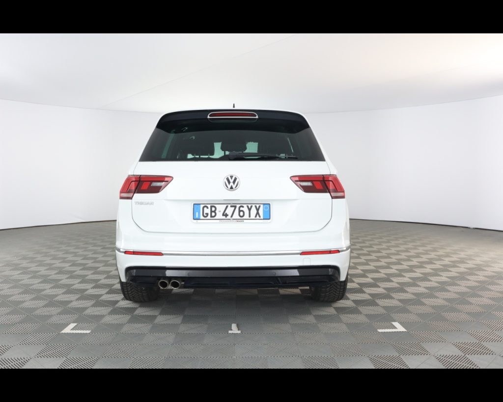 VOLKSWAGEN Tiguan 1.5 tsi Sport 130cv R-LINE - 9