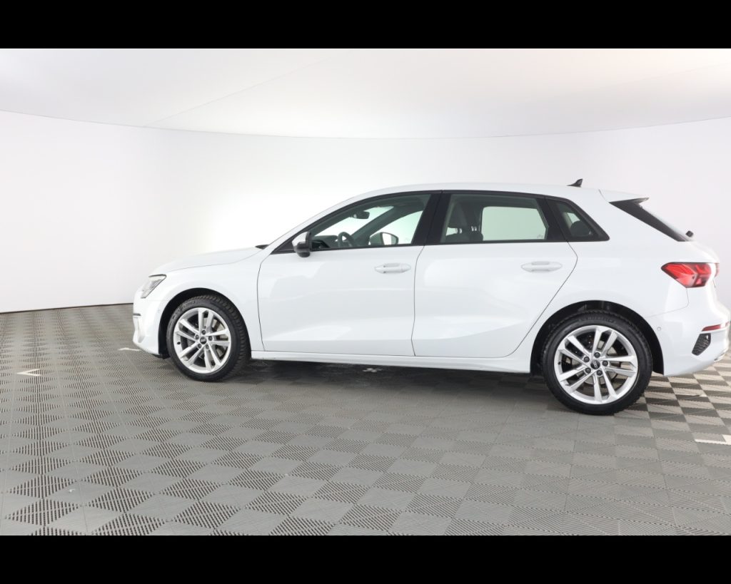 AUDI A3 Sportback 30 2.0 tdi Business Advanced - 11