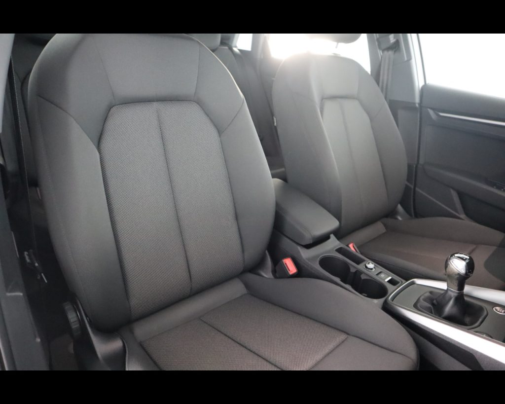 AUDI A3 Sportback 30 2.0 tdi Business Advanced - 17