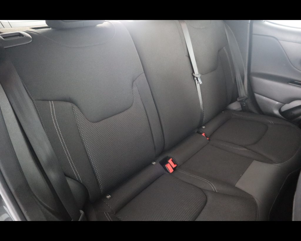 JEEP Renegade 2024 -  1.5 turbo t4 mhev Summit 2wd dct - 18