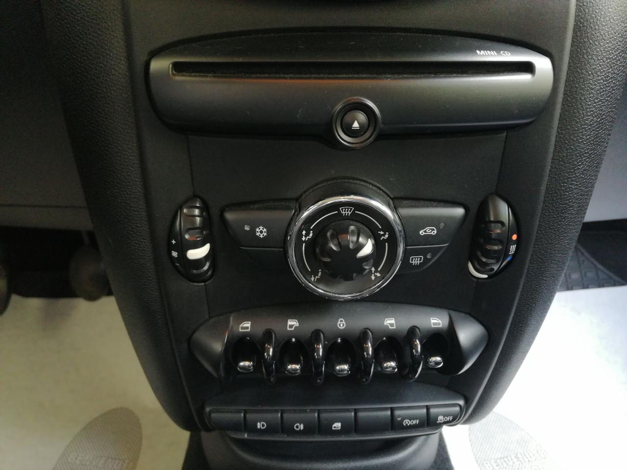 MINI Countryman Mini Cooper D Countryman - 15