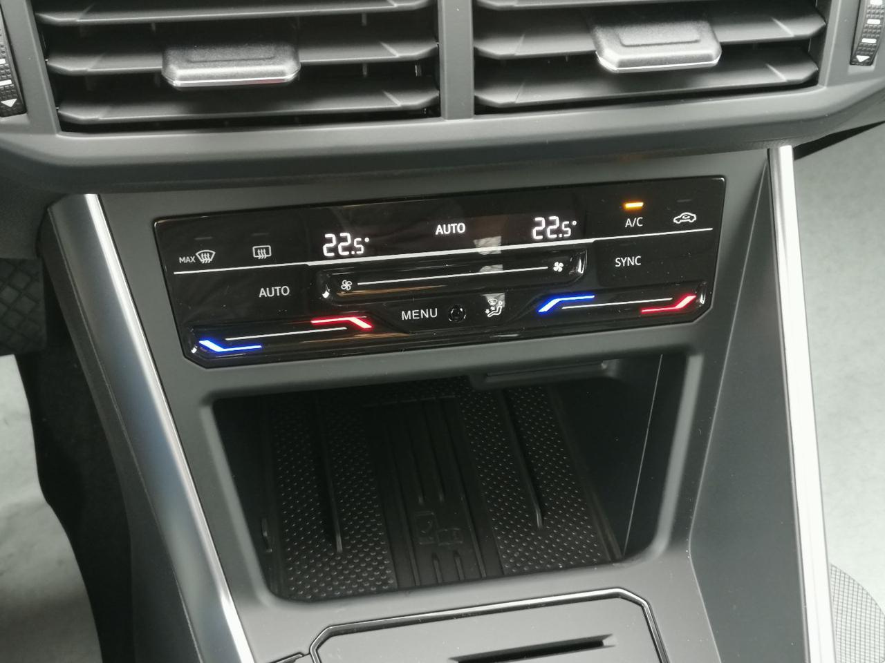 VOLKSWAGEN Polo 1.0 TSI Edition Plus - 22