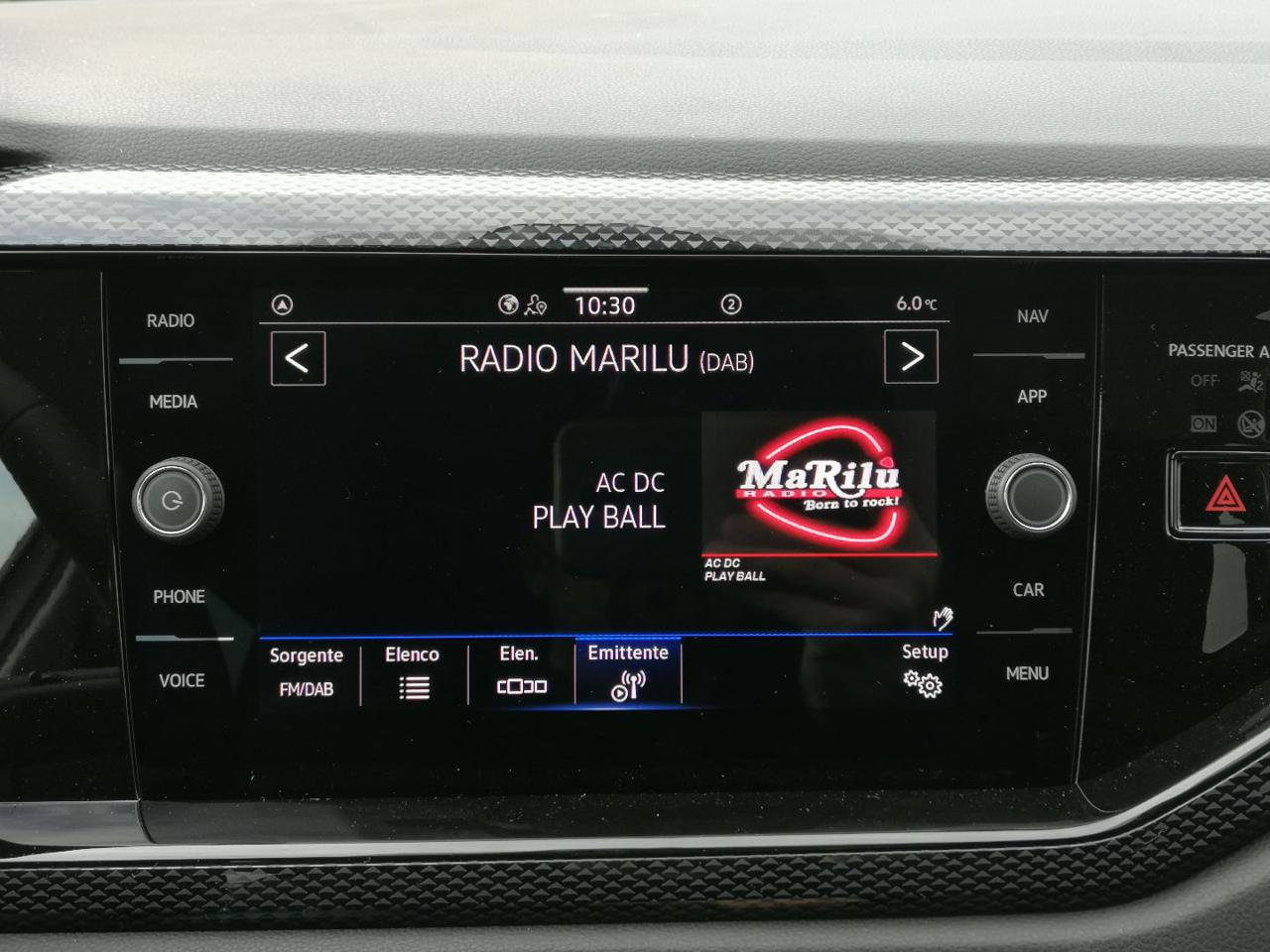 VOLKSWAGEN Polo 1.0 TSI Edition Plus - 21