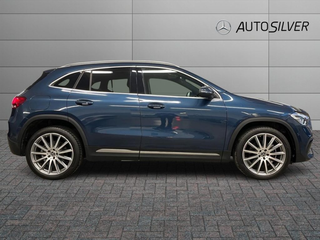 MERCEDES-BENZ GLA 250 e EQ-Power Automatic Premium - 5
