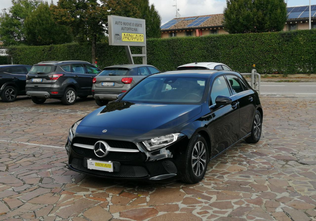 MERCEDES-BENZ A 200 d Automatic Business - 1