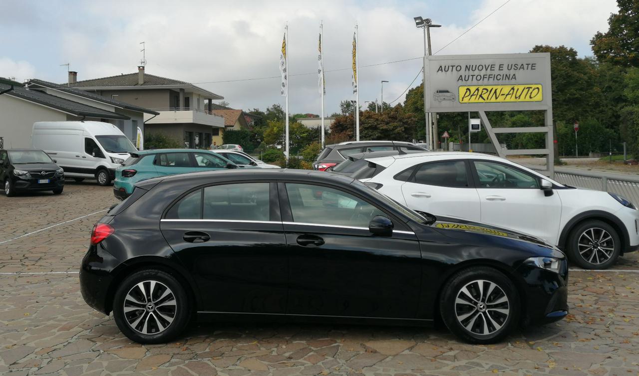 MERCEDES-BENZ A 200 d Automatic Business - 5