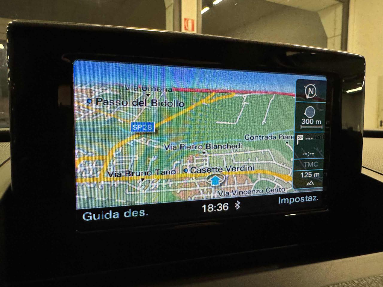 AUDI Q3 2.0 TDI 150 CV quattro S tronic Business - 16