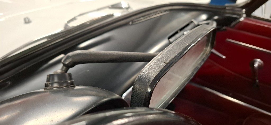 ALFA ROMEO 2000 SPIDER TOURING**ITALIANA DA SEMPRE-TARGHE MILANO - 40