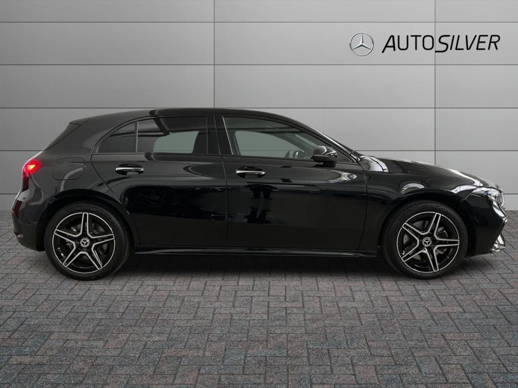 MERCEDES-BENZ A 250 e hybrid EQ AMG Line Advanced Plus - 5