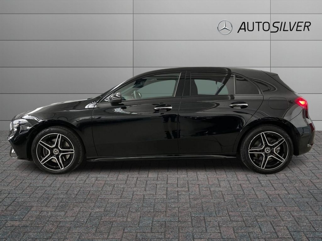 MERCEDES-BENZ A 250 e hybrid EQ AMG Line Advanced Plus - 6