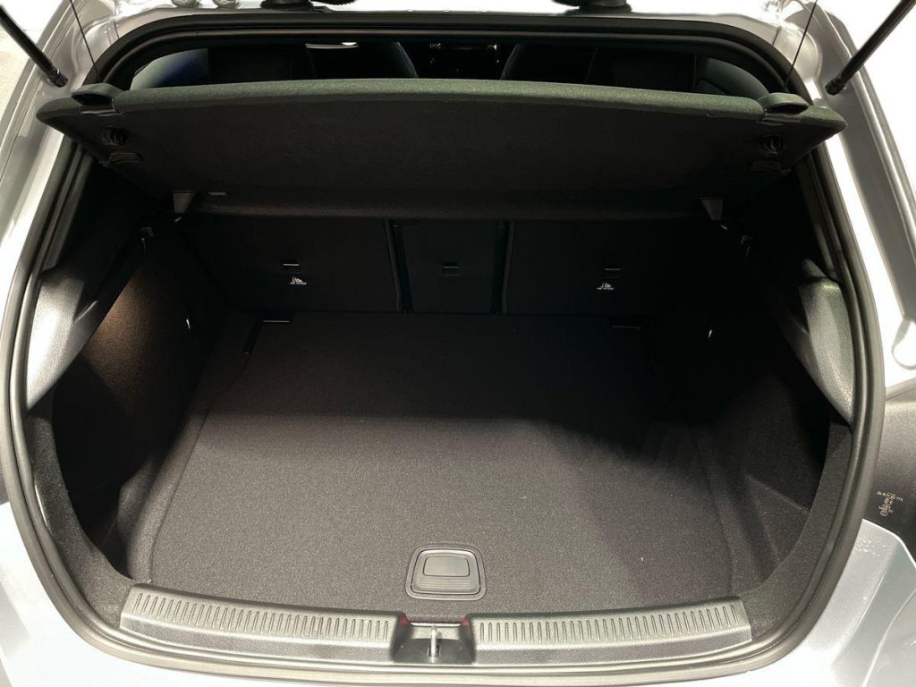 MERCEDES-BENZ A 250 e hybrid EQ AMG Line Advanced Plus - 13