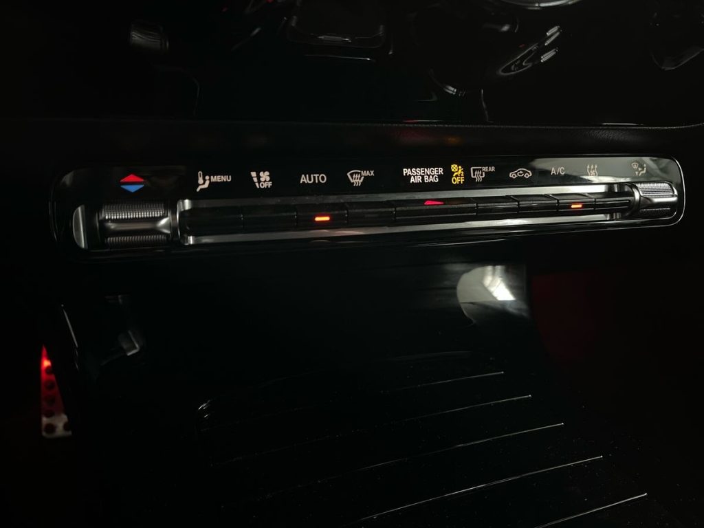 MERCEDES-BENZ A 250 e hybrid EQ AMG Line Advanced Plus - 14