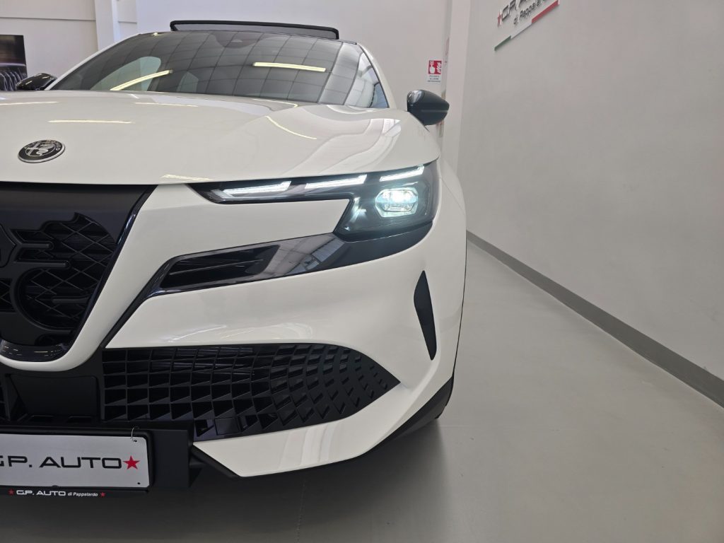 ALFA ROMEO Junior 1.2 145 CV Hybrid eDCT6 Speciale - 27