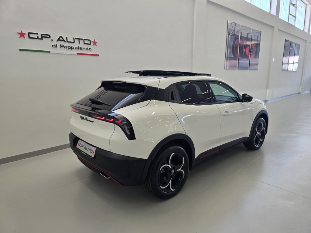 ALFA ROMEO Junior 1.2 145 CV Hybrid eDCT6 Speciale - 5