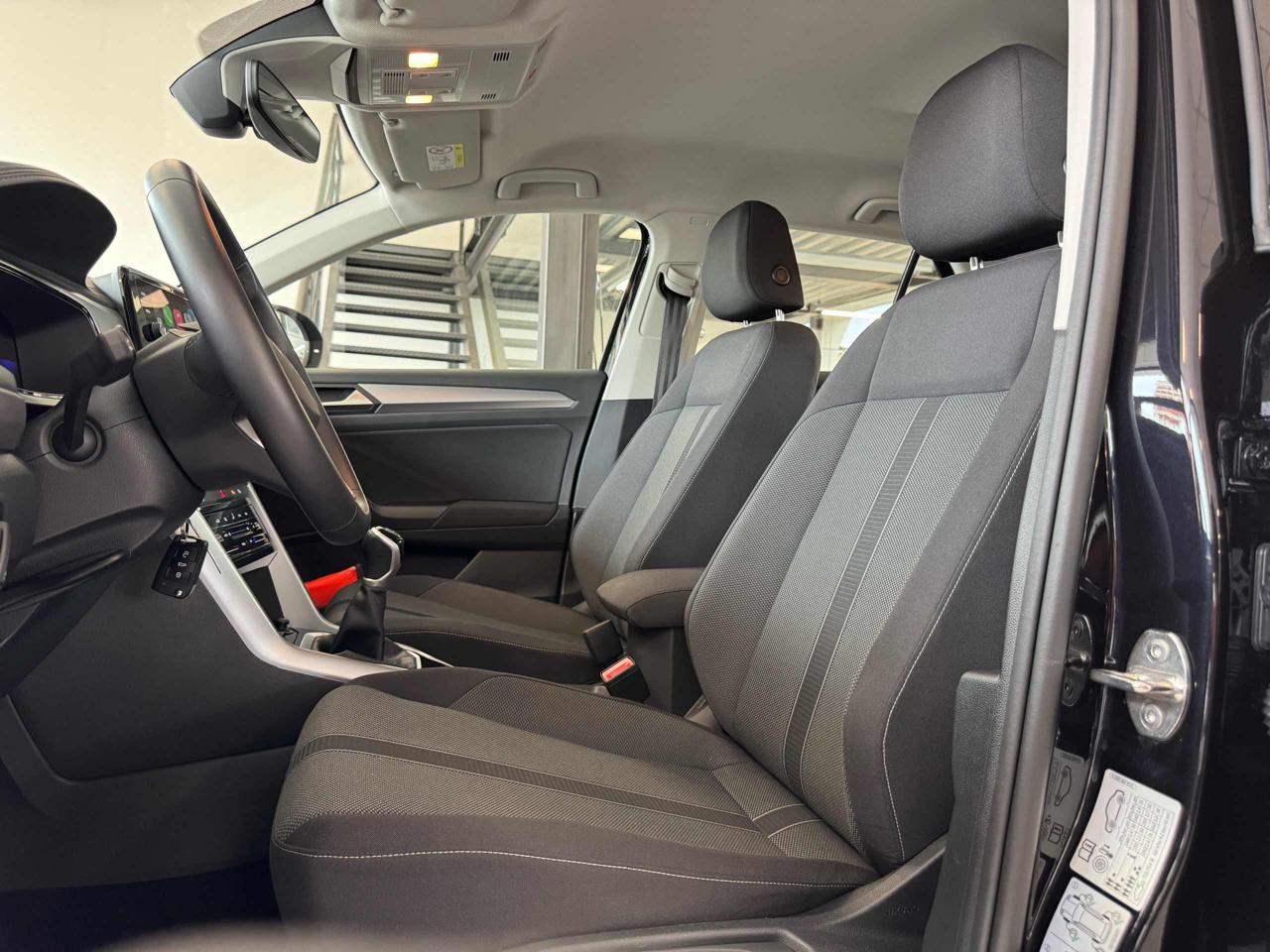 VOLKSWAGEN T-Roc 1.0 TSI Life - 9