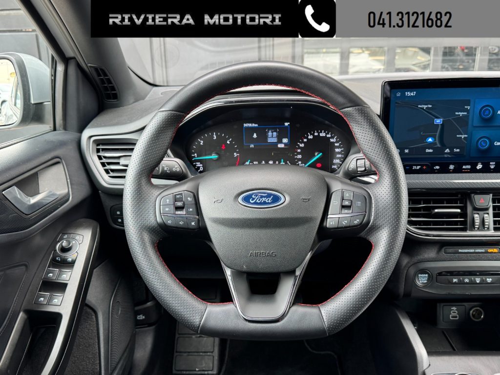 FORD Focus 1.5 EcoBlue 115 CV automatico 5p. ST-Line - 6