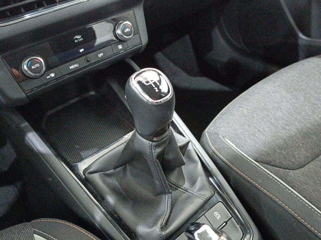 SKODA Kamiq 1.0 TSI Style - 8