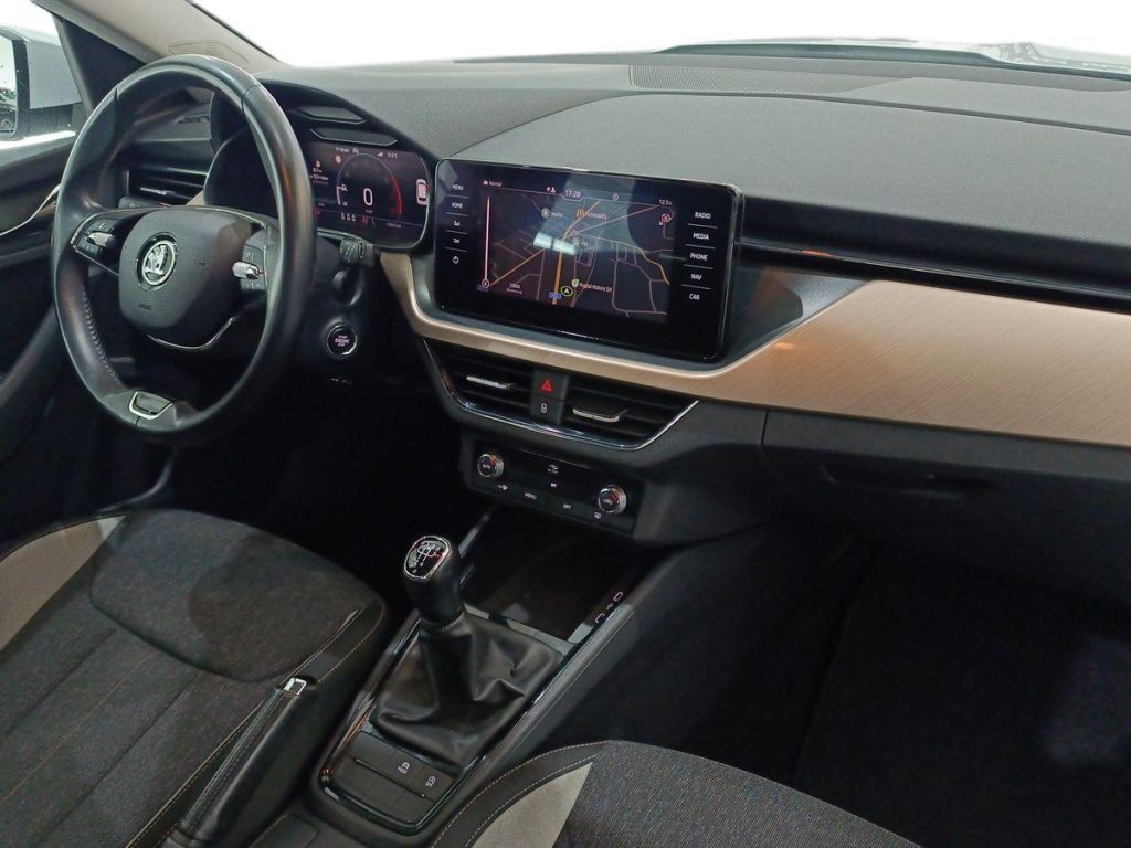 SKODA Kamiq 1.0 TSI Style - 9