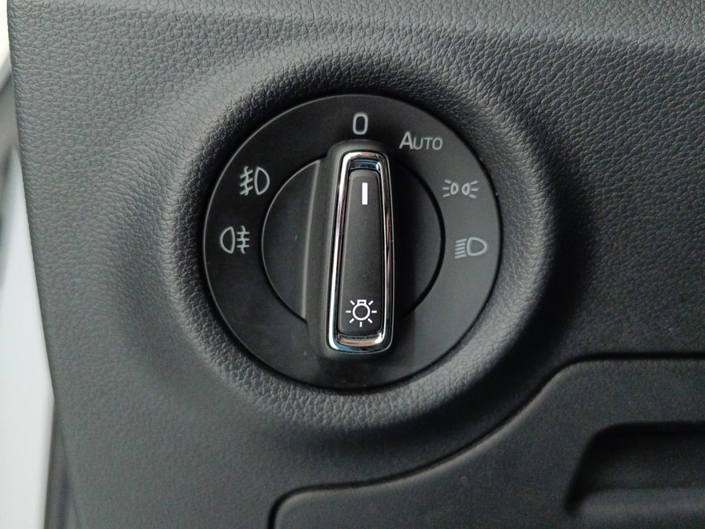 SKODA Kamiq 1.0 TSI Style - 18