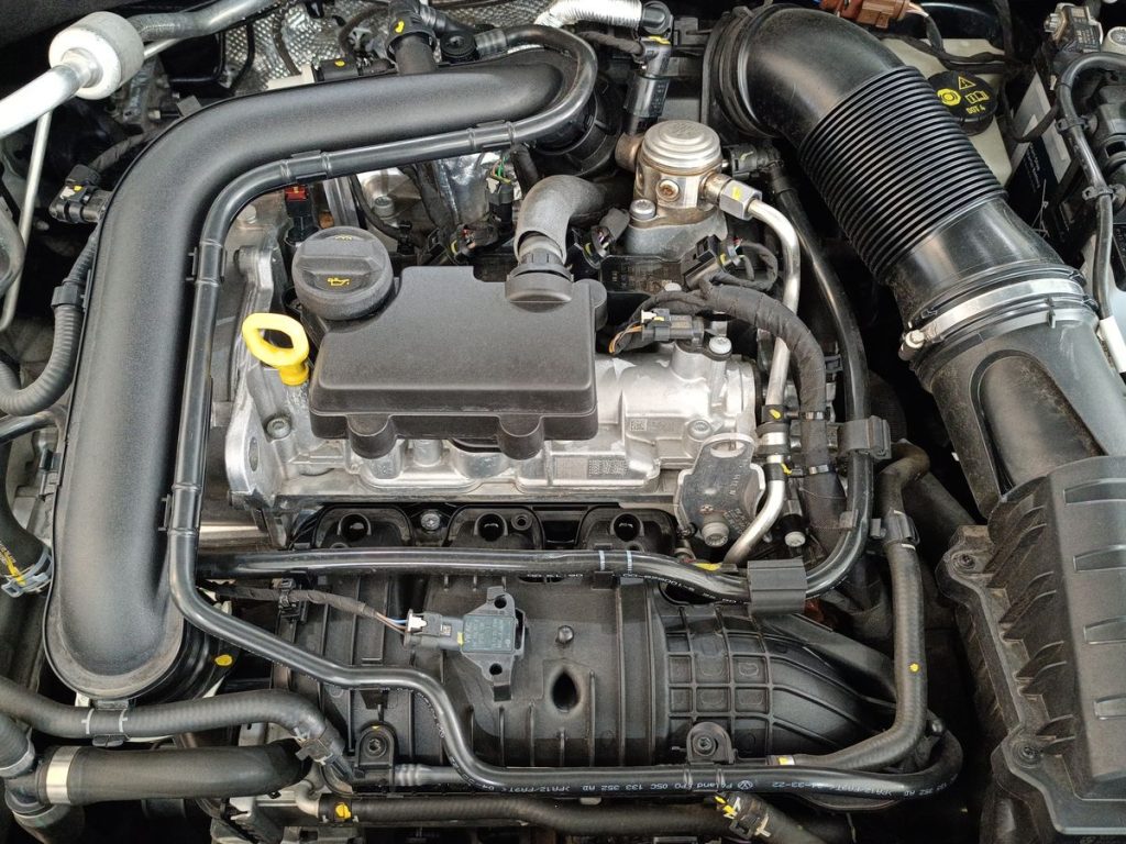 SKODA Kamiq 1.0 TSI Style - 21