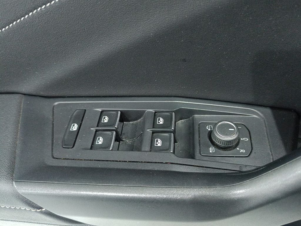 VOLKSWAGEN T-Roc 2.0 TDI SCR 150 CV DSG Style - 21