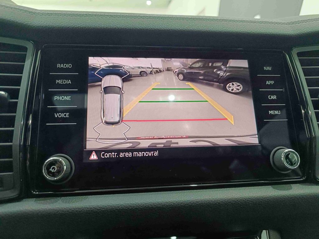 SKODA Kodiaq 2.0 TDI EVO SCR DSG 7 posti Sportline - 16