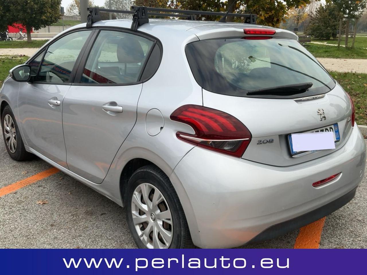 PEUGEOT 208 1,0 VTi Active - 6