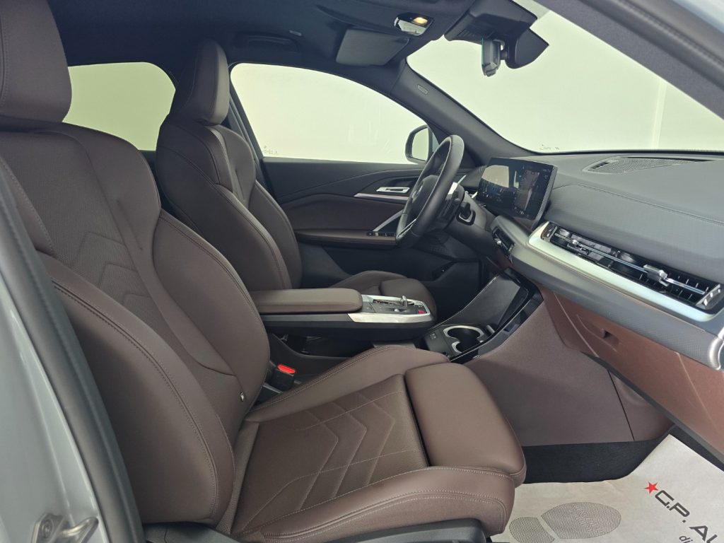 BMW X2 sDrive 18d Msport - 25