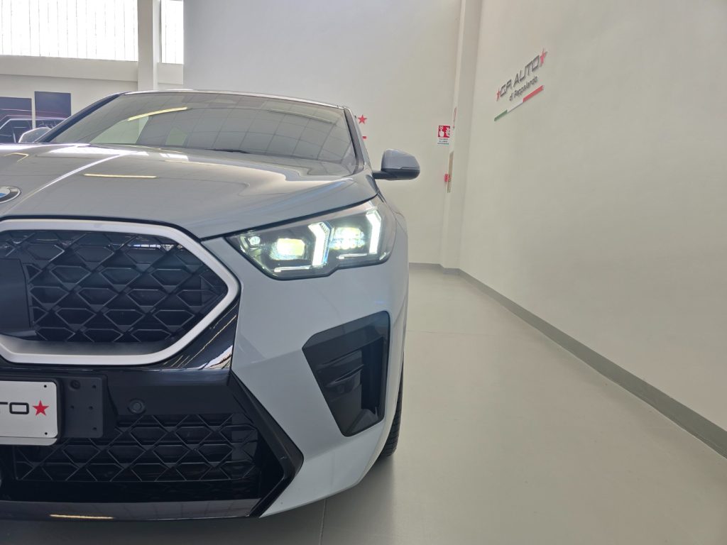 BMW X2 sDrive 18d Msport - 30