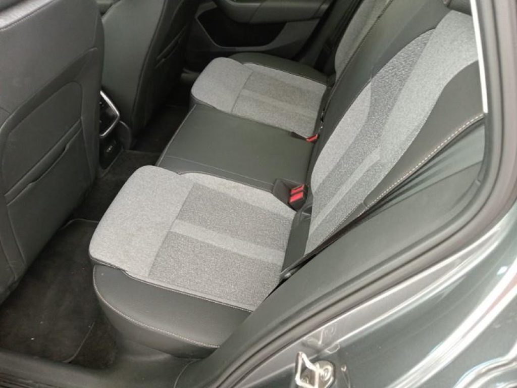 SKODA Octavia 2.0 TDI 150 CV DSG Wagon Executive - 10