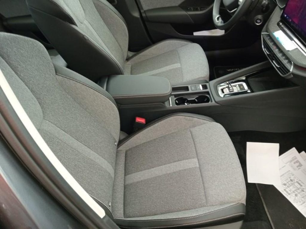 SKODA Octavia 2.0 TDI 150 CV DSG Wagon Executive - 11