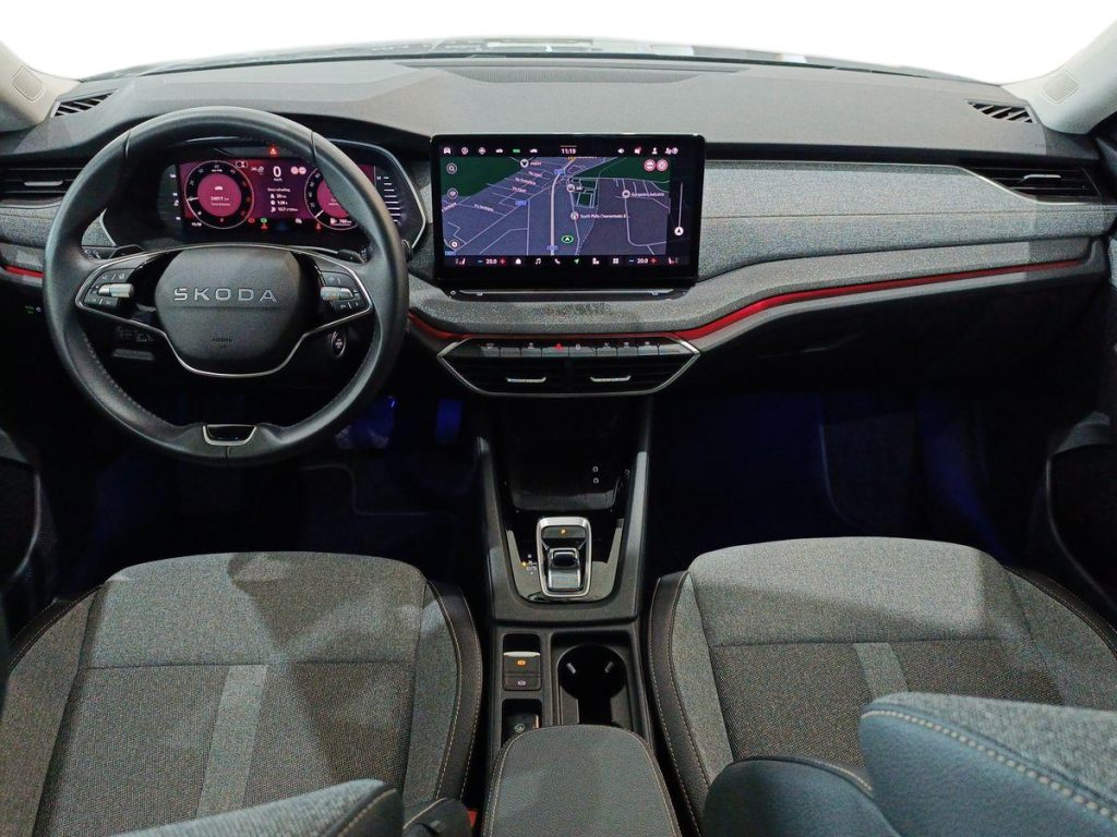 SKODA Octavia 2.0 TDI 150 CV DSG Wagon Executive - 7
