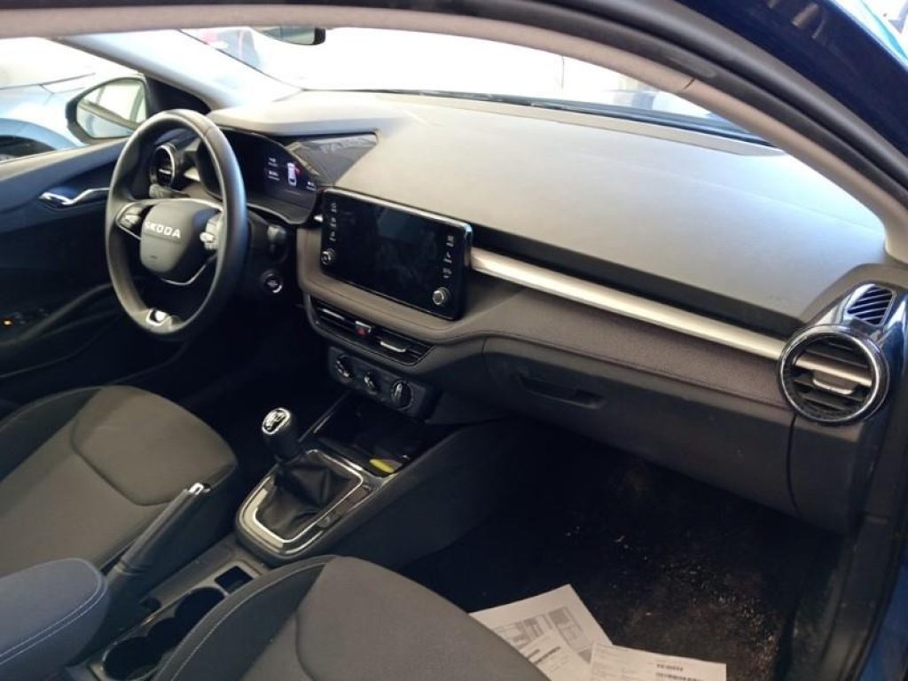 SKODA Fabia 1.0 TSI 95 CV Young Edition - 5