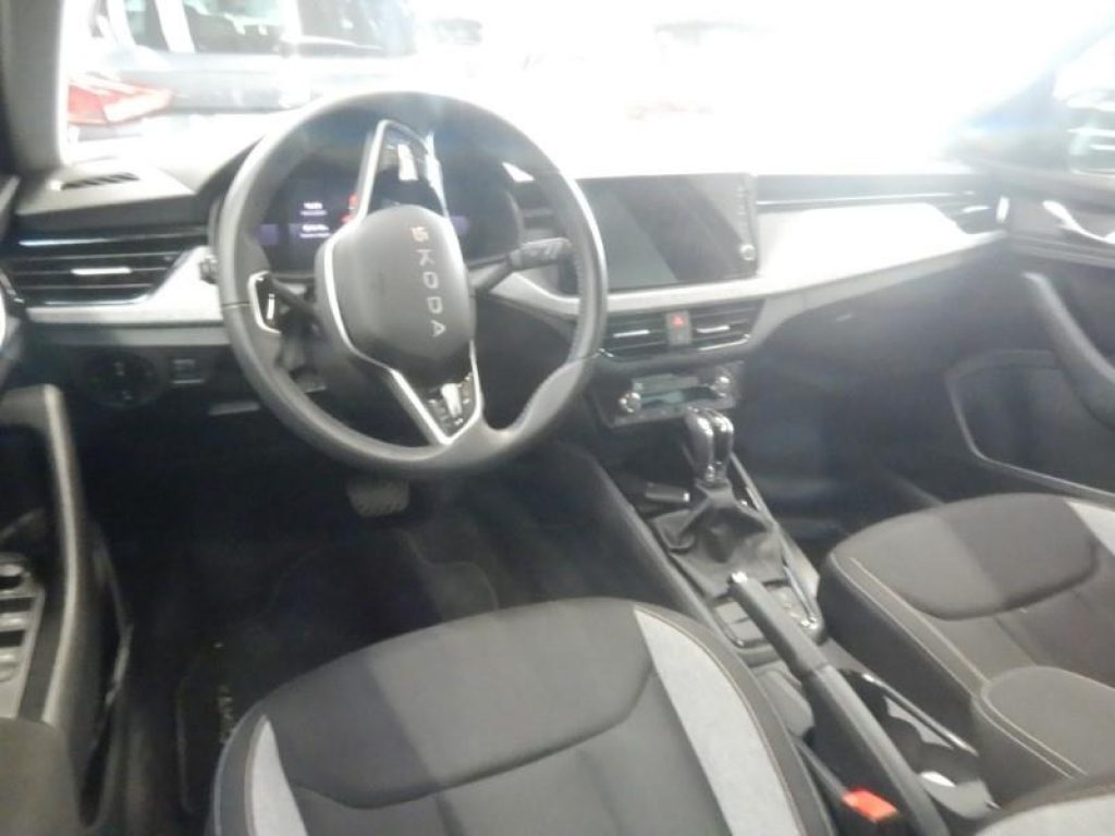 SKODA Kamiq 1.0 TSI 115 CV DSG Black Dots - 6