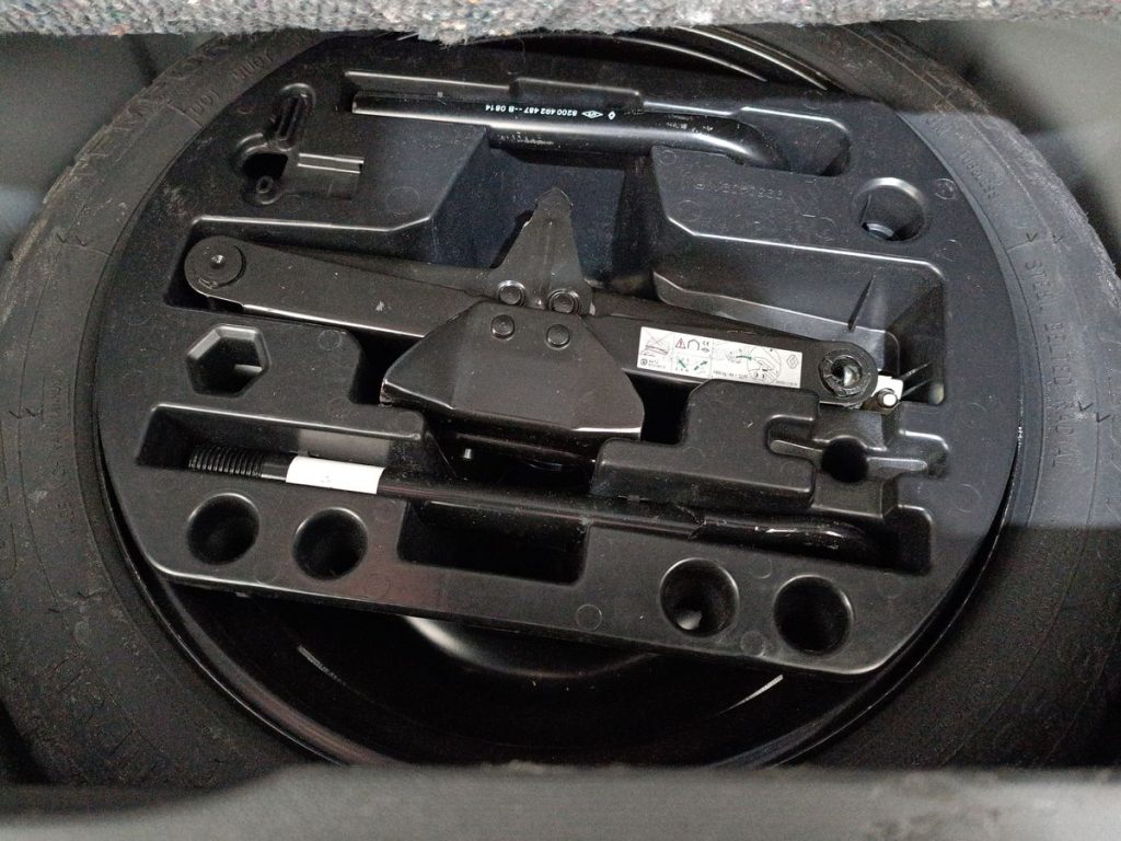 RENAULT Captur 1.5 dCi 8V 90 CV EDC Energy R-Link - 13