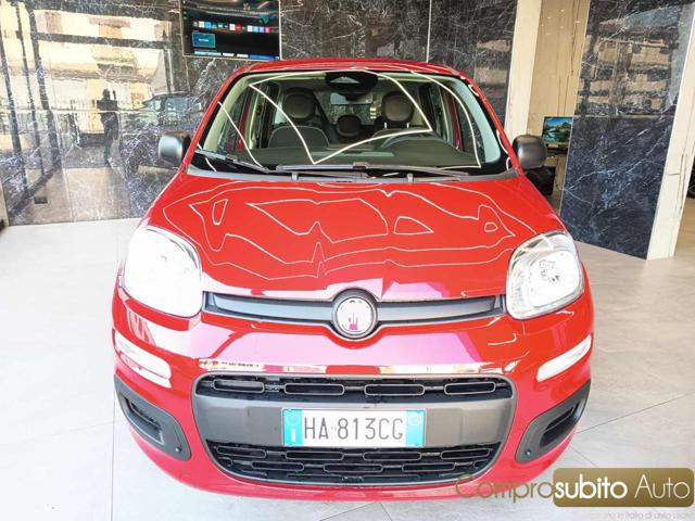 FIAT Panda Rouge Pastel