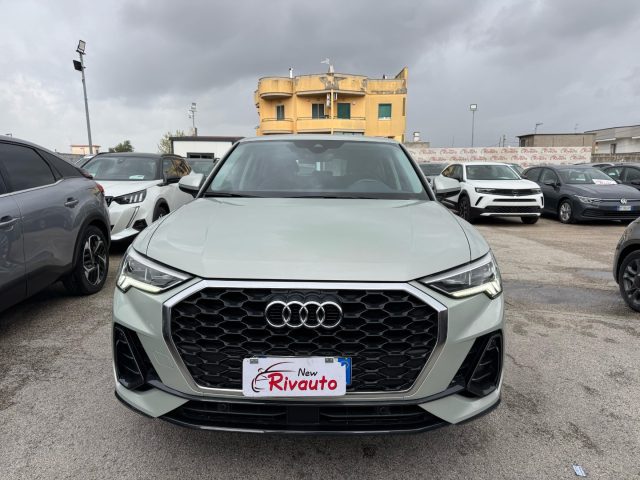 AUDI Q3 Grigio perlato