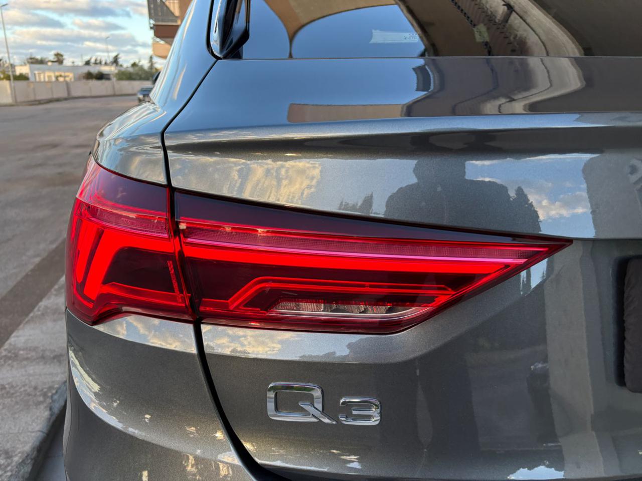 AUDI Q3 SPB Sportback 35 TDI S tronic S line edition - 26