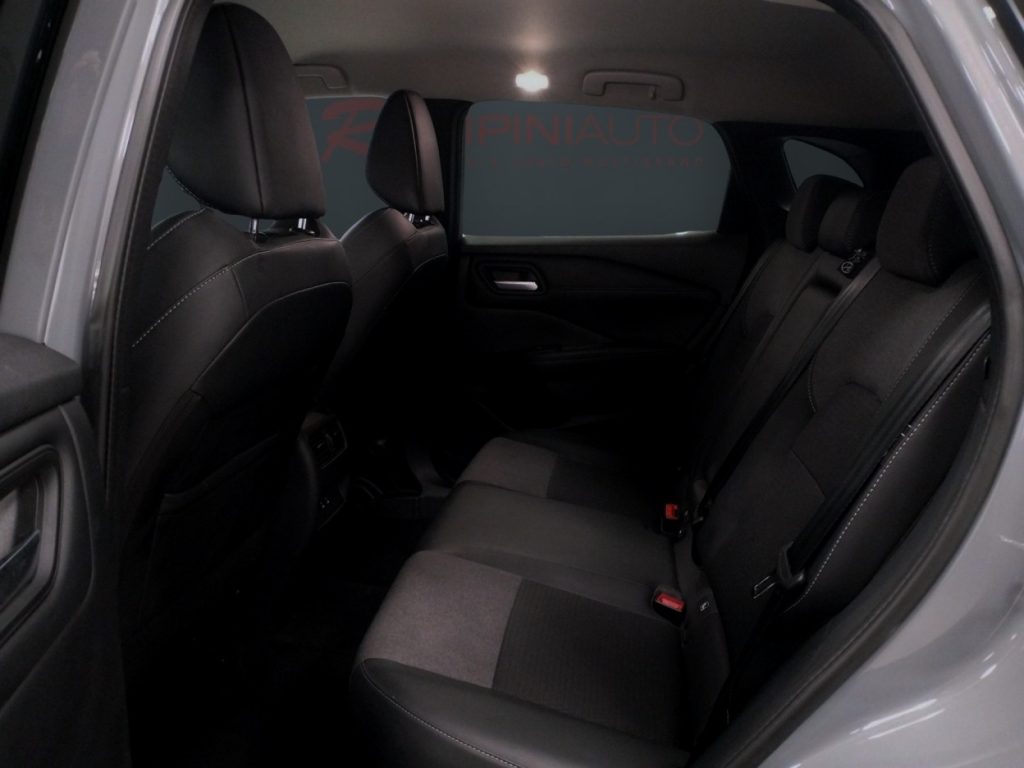 NISSAN Qashqai MHEV 158 CV Xtronic N-Connecta IVA ESPOSTA - 17
