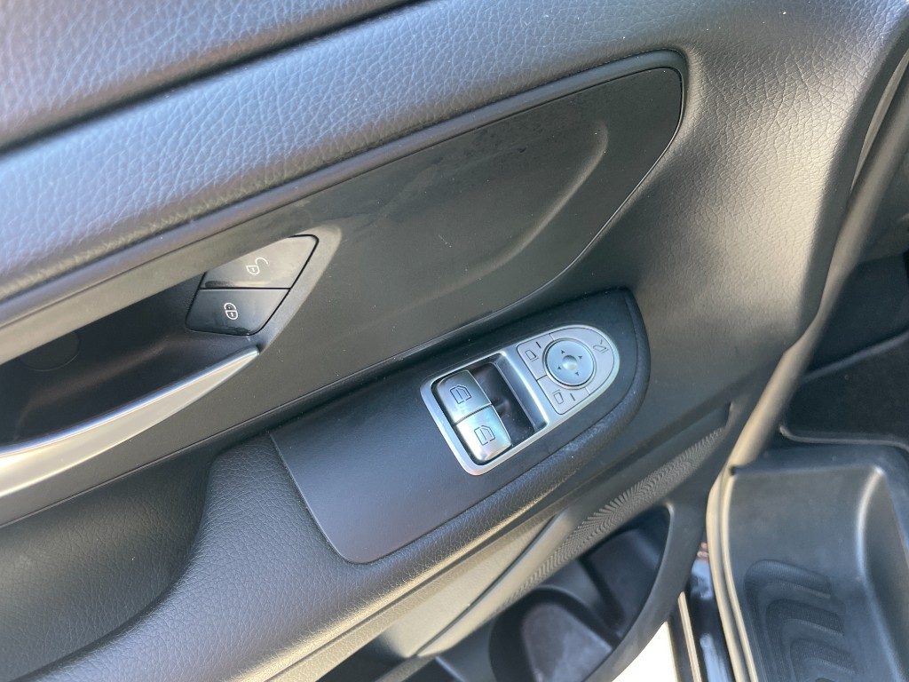 MERCEDES-BENZ V 220 d Automatic Executive Business LUNGO 8 POSTI +IVA - 16