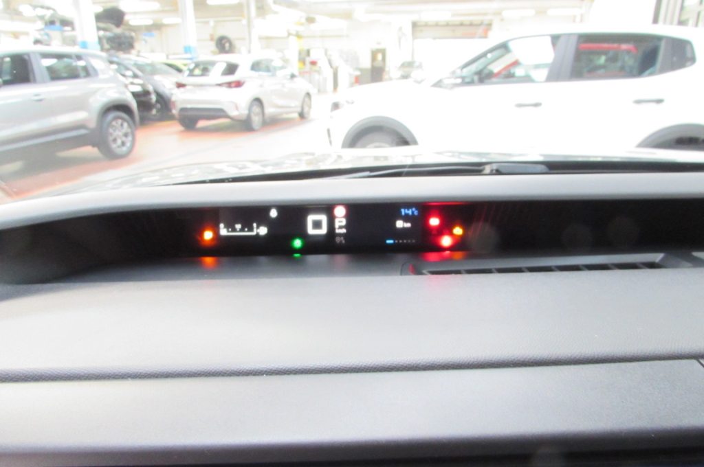 CITROEN C3 1.2 Hybrid 110 e-DCS6 Plus KM.ZERO - 12