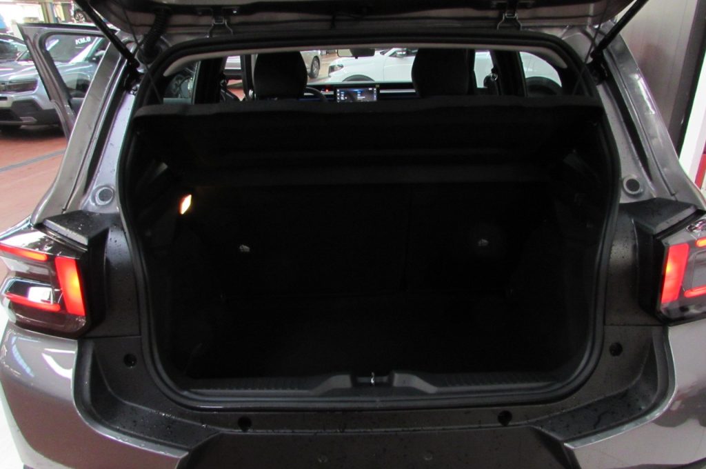 CITROEN C3 1.2 Hybrid 110 e-DCS6 Plus KM.ZERO - 14