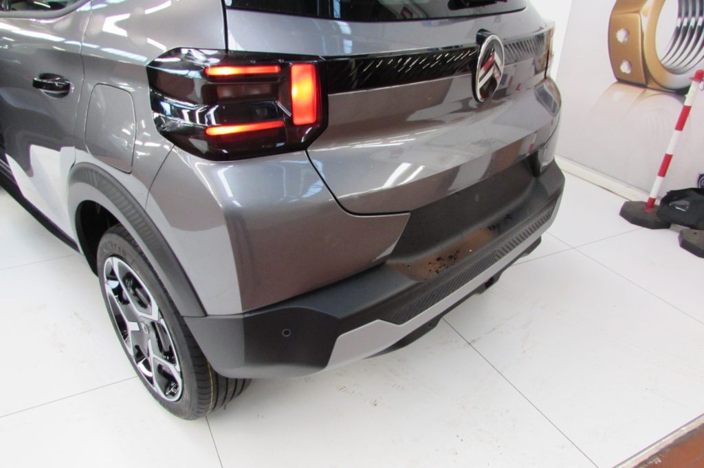 CITROEN C3 1.2 Hybrid 110 e-DCS6 Plus KM.ZERO - 15