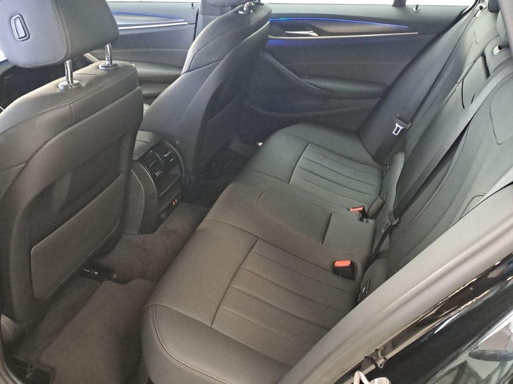 BMW 520 d 48V xDrive Touring Msport - 12